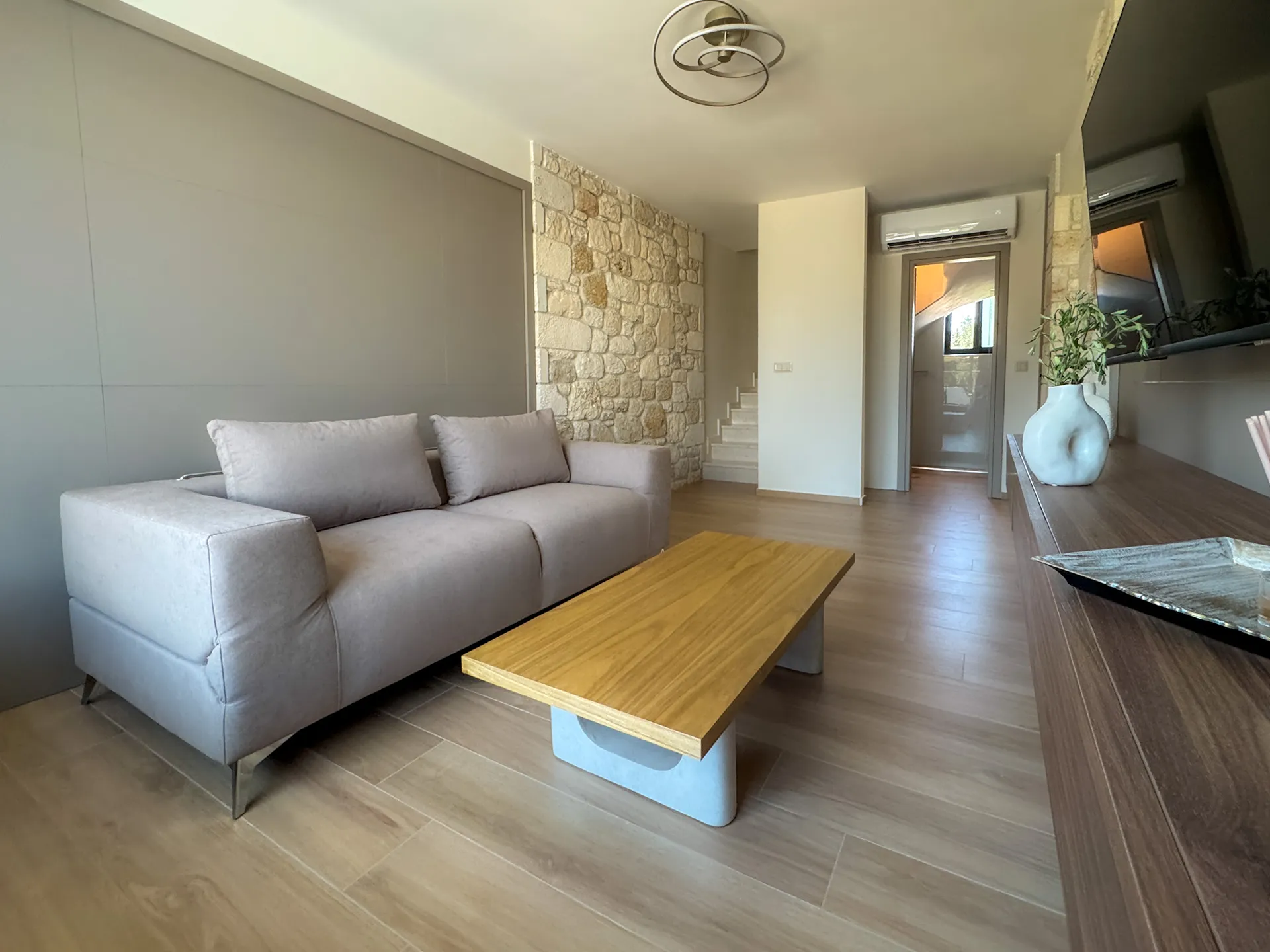 The Olive Path-Villa K2 Lithos Double Room with Private Swimming Pool dnevna soba